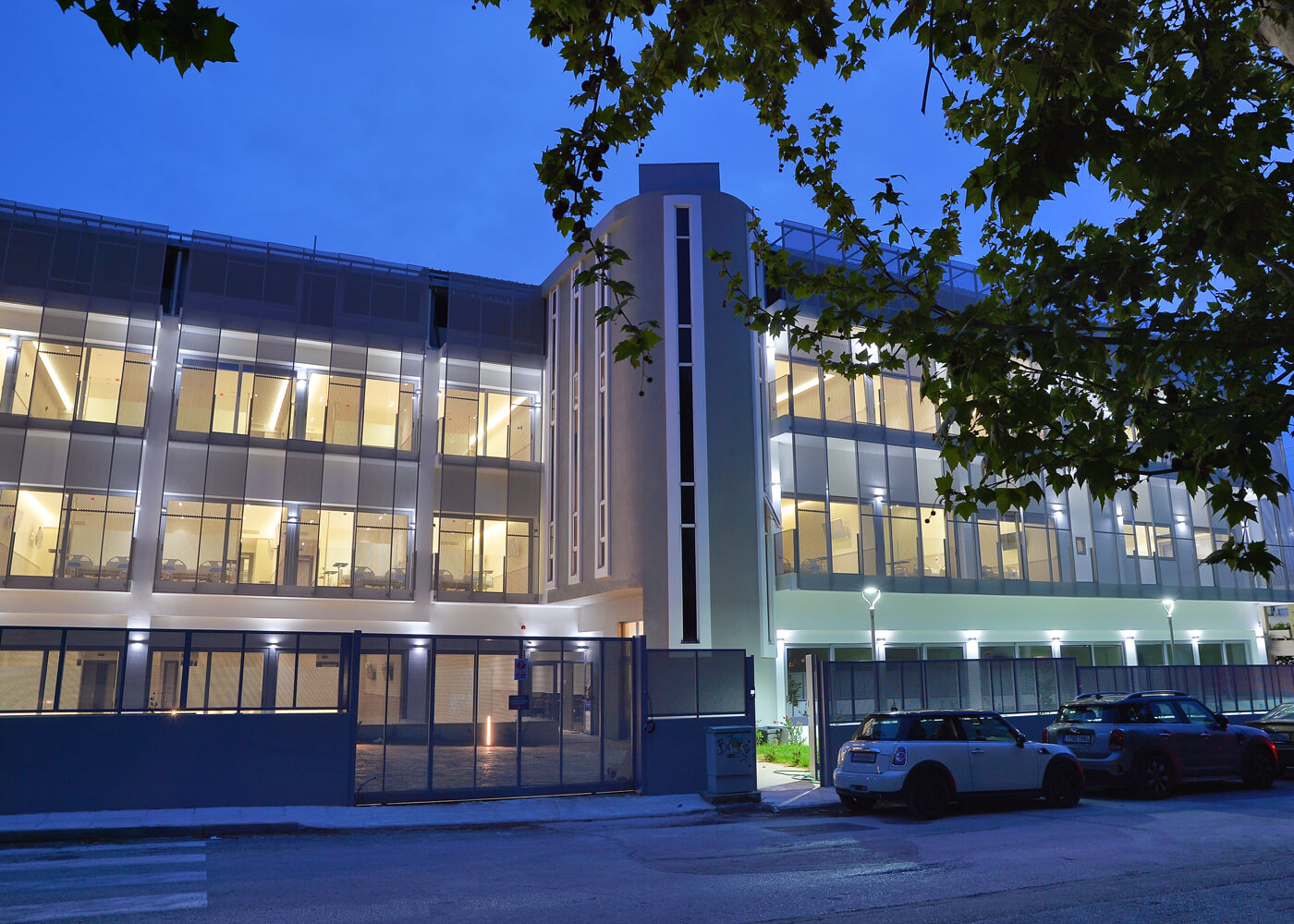 Read more about the article Athens Airport to Athens Platinum