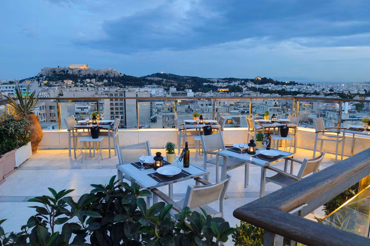 Read more about the article From Athens Airport to Dorian Inn