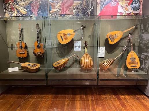 Book Athens Transfers to Museum of Greek Popular Instruments