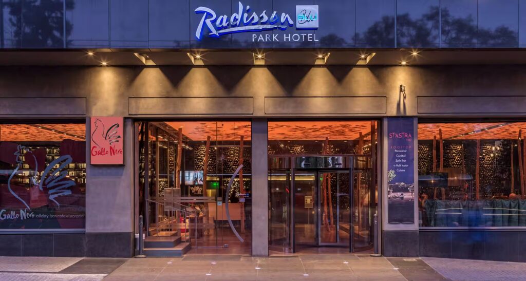 Athens Airport to Radisson Blu